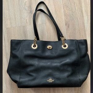 Coach Turnlock Chain Tote bag